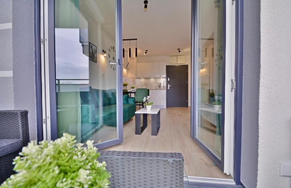 Apartment Green With Private Bike Storage Svinoústí Exteriér fotografie