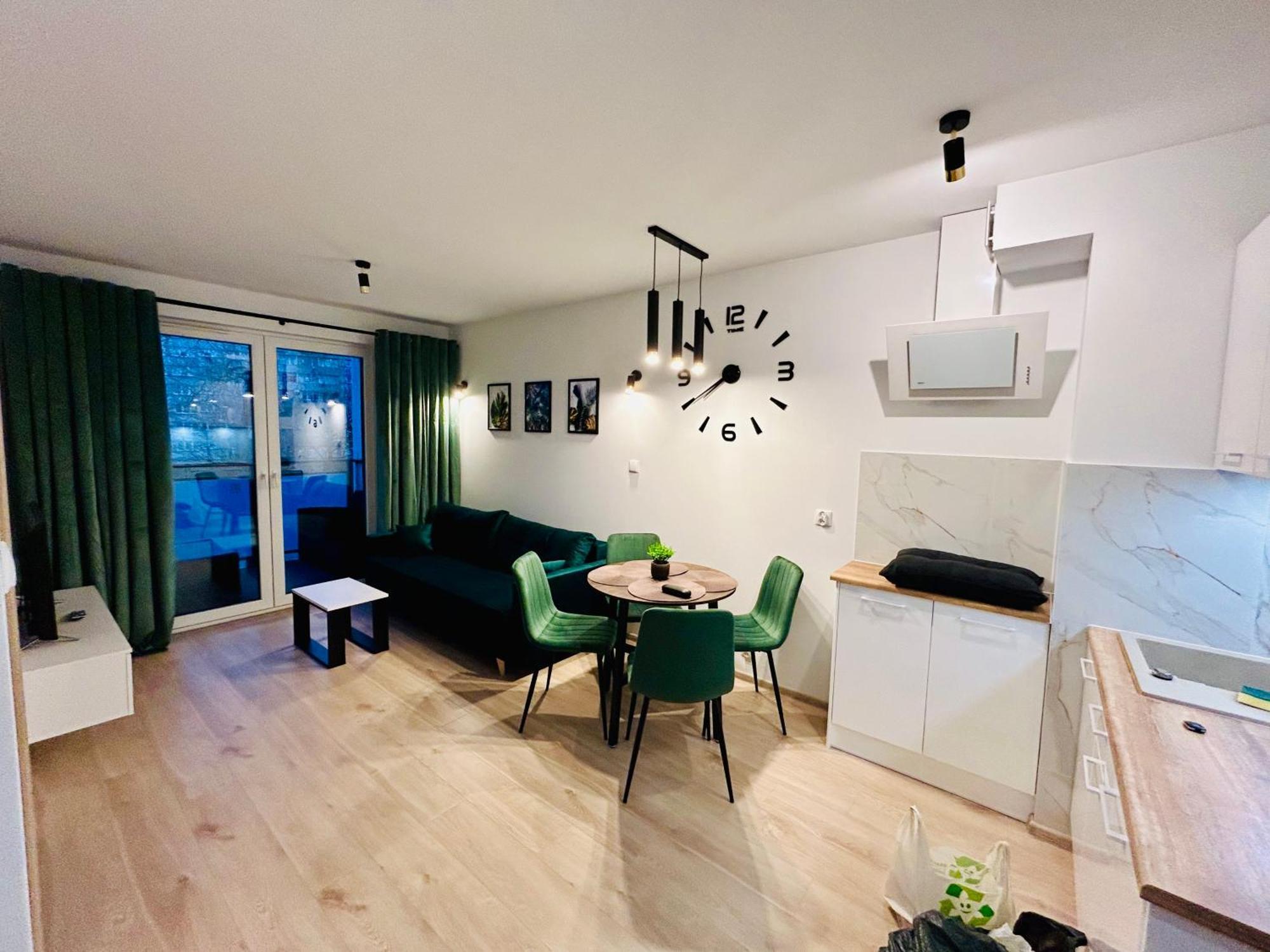 Apartment Green With Private Bike Storage Svinoústí Exteriér fotografie
